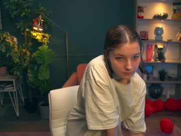 Cam stars girl little_dorothy_ image #1138184