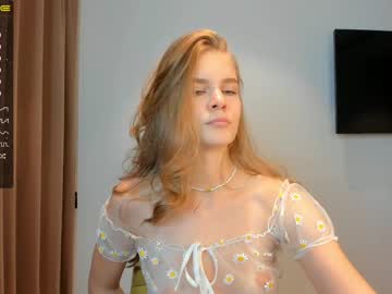 Cam stars girl carolynsveronica image #5019470