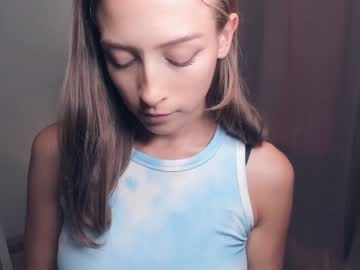 Cam stars girl wave_of_happy_ image #5442289