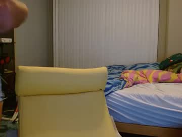 Cam stars girl emma_peaches18 image #6958352
