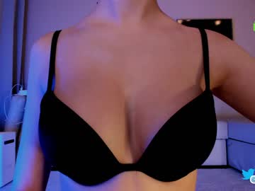 Cam stars girl hollyextra image #4233284