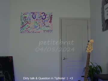 Cam stars girl petitebrat image #6697379