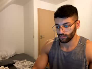 Cam stars man rogan1604 image #819010