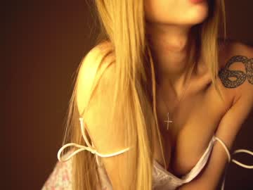 Cam stars girl cuteelsa_ image #6080540