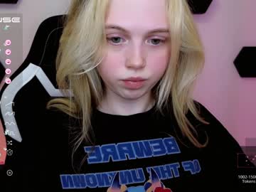 Cam stars girl small_blondee image #4353383