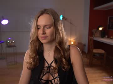 Cam stars girl chillwithkira image #3677054