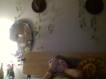 Cam stars girl moonlitcurrent image #7015300