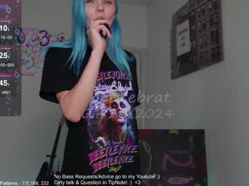 Cam stars girl petitebrat image #6845066