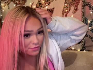 Cam stars girl ari_02 image #6474562