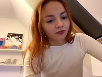 Cam stars girl scarletfox77_ image #7000097