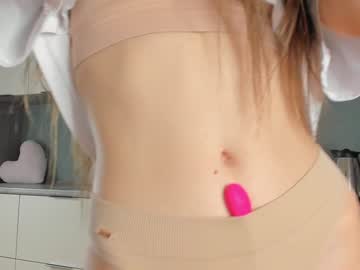 Cam stars girl miaaperry image #3789224