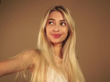 Cam stars girl cuteelsa_ image #4873996