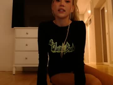 Cam stars girl bitter_moon image #3986701
