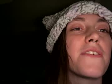 Cam stars girl clover_tully image #5471097