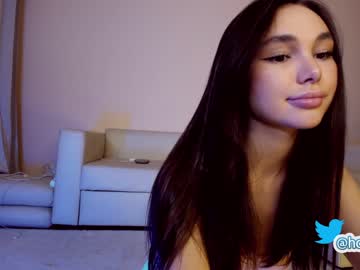 Cam stars girl hollyextra image #3340600