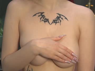 Cam stars girl ella_knockers_xl image #1888266