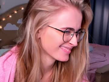 Cam stars girl linellali image #2679490