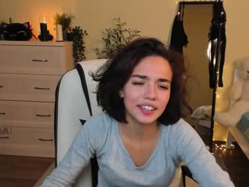 Cam stars girl ella_flar_ image #2786145