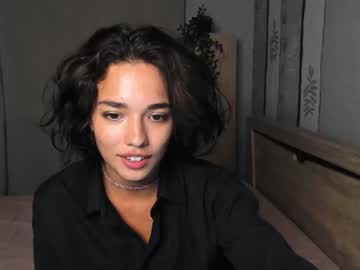 Cam stars girl ella_flare image #2471605