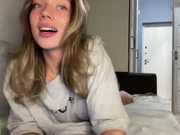 Cam stars girl angel_from_sky image #6034005