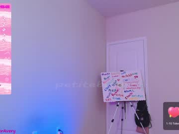 Cam stars girl petitebrat image #3691469