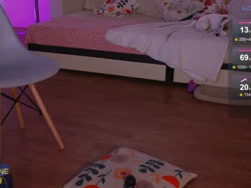 Cam stars girl sweetkira555 image #6676661
