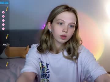 Cam stars girl small_blondee image #4625449