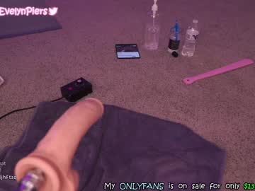 Cam stars girl evelynpiers image #2488586