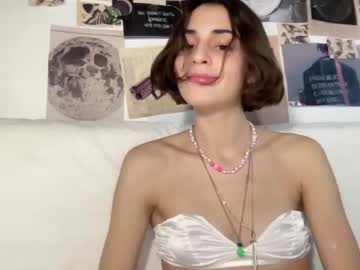 Cam stars girl crown_of_vice01 image #3046574