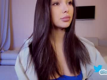Cam stars girl hollyextra image #3345904