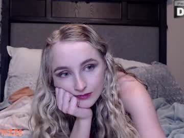 Cam stars girl peachezzs image #679440