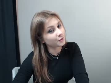 Cam stars girl relax_nina image #234600