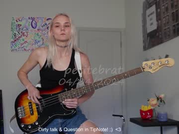 Cam stars girl petitebrat image #6689862