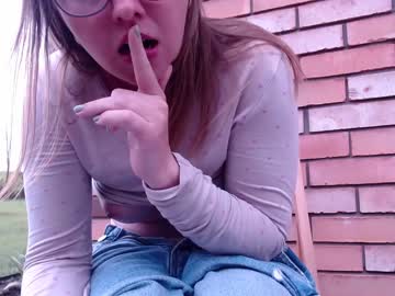 Cam stars girl juicy_peach88 image #2010029