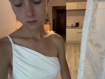 dianafrisky cam stars