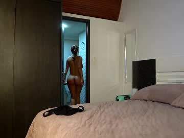 Cam stars girl nina_mon image #2640209