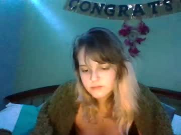 Cam stars girl linnay18 image #3961029