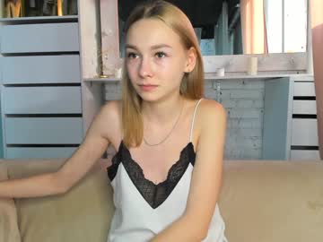 Cam stars girl blondylilu image #3171376