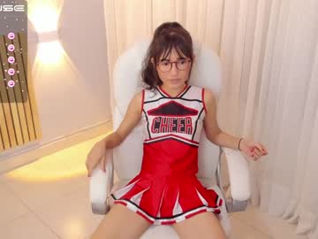 Cam stars girl little_effy18 image #3726558