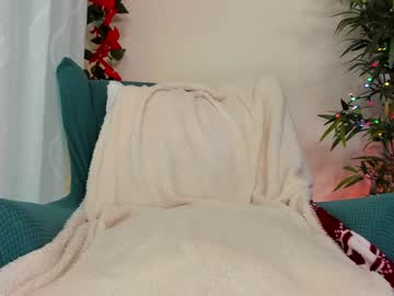 Cam stars girl angel_danm_milf image #3230409