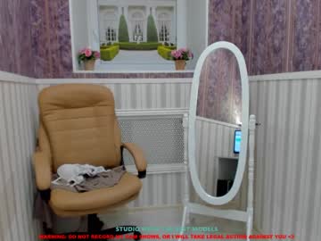 Cam stars girl leila_coy image #630209