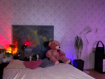 Cam stars girl ella_knockers_xl image #6674295