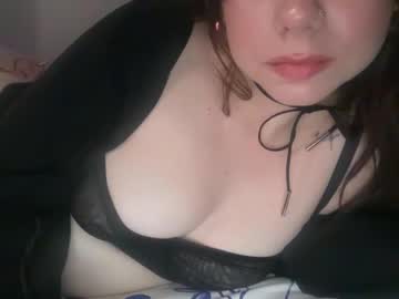 julietteskitty cam stars