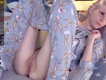 Cam stars girl careful_i_bite image #1658146