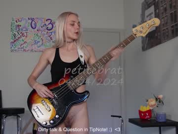 Cam stars girl petitebrat image #6690254