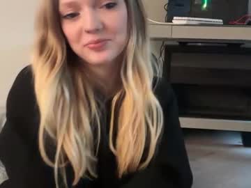 Cam stars girl toriwells1 image #7016061