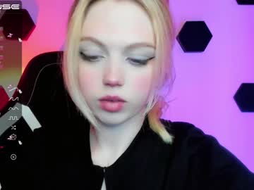 Cam stars girl small_blondee image #3950944