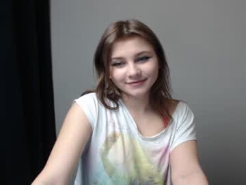 Cam stars girl relax_nina image #667221