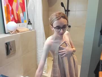 Cam stars girl darcymei image #5420387