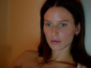 Cam stars girl ellaa91 image #2829928